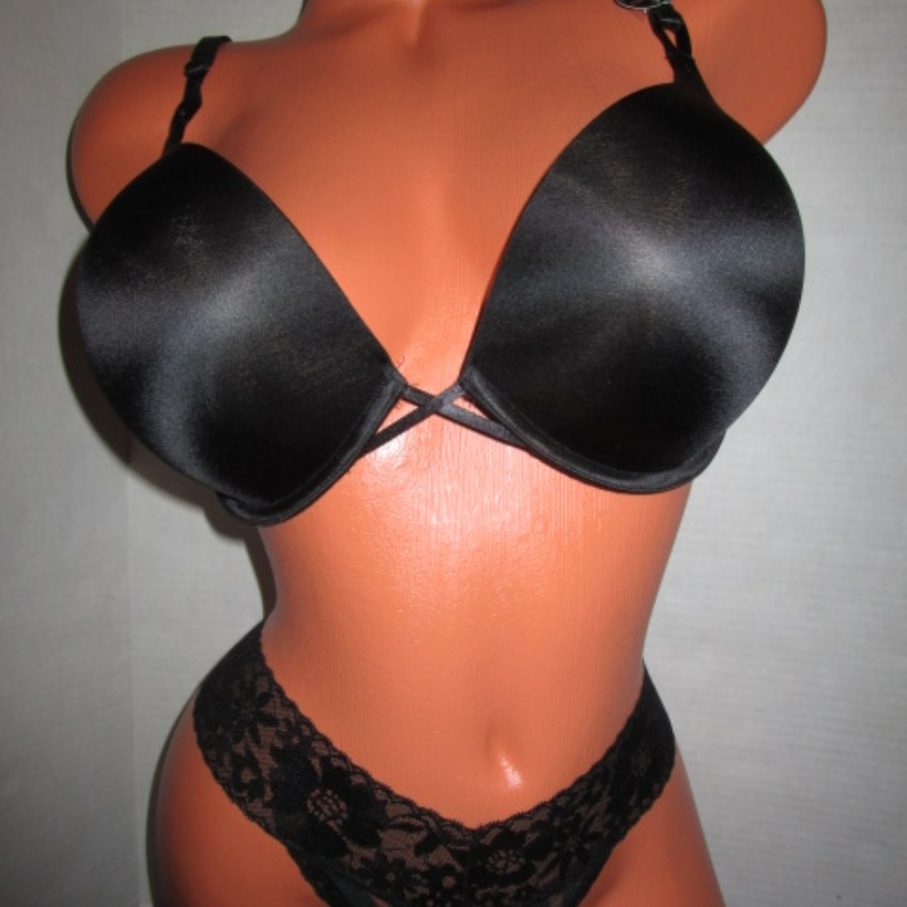 VICTORIA'S SECRET BOMBSHELL BRA SET ~ 34D/M